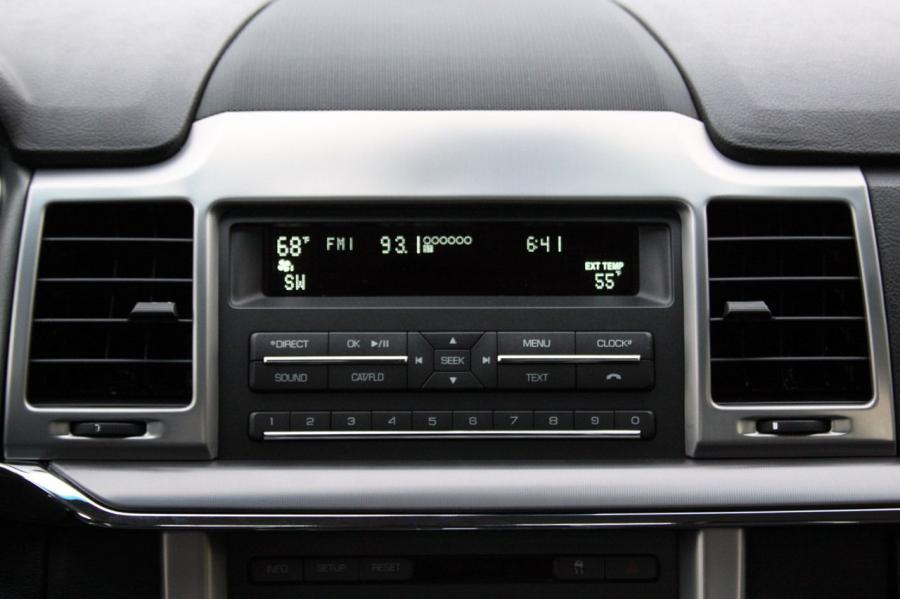  Lincoln MKZ 2010 года  (фото 16 из 211)